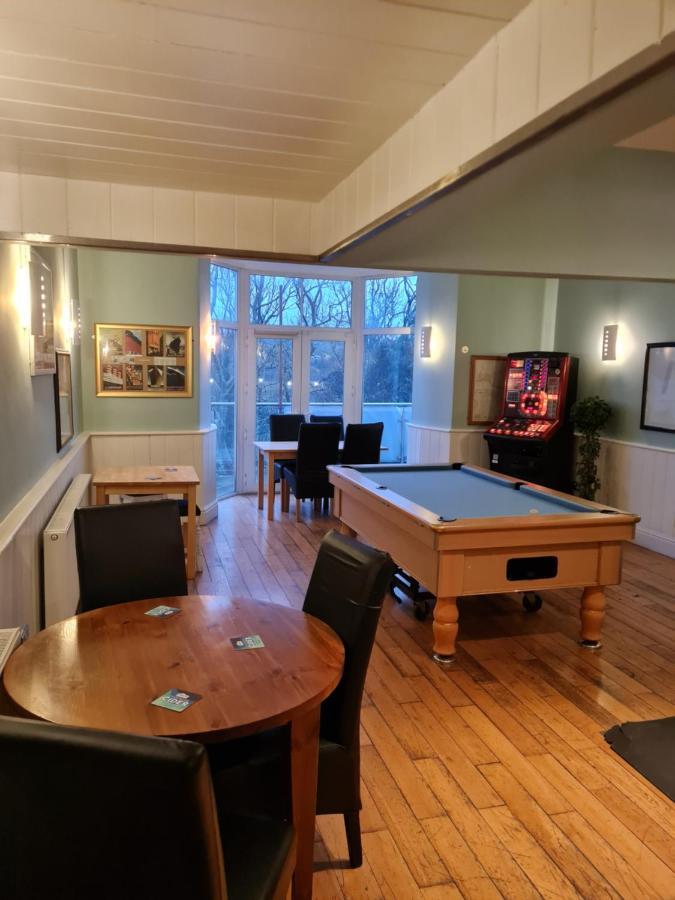 Отель The Hope And Anchor Goodwick Экстерьер фото